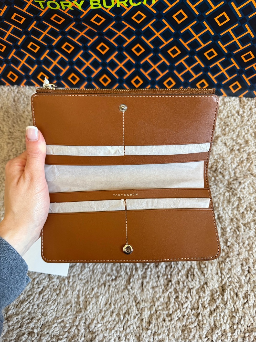 Tory Burch Nylon Basketweave Small Slim  Envelope Wallet Basketweave Combo Tan - Picture 7 of 10